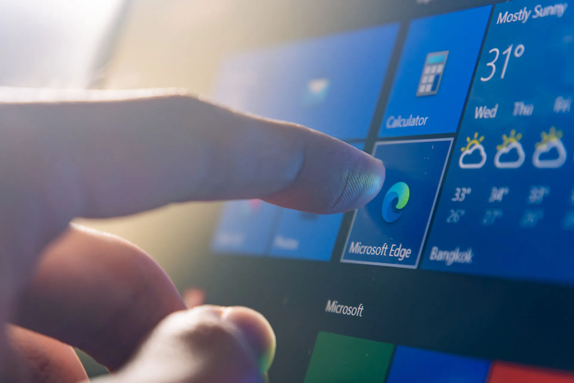 Windows 10 End of Life: Upgrade or Replace? Smart IT Decisions for 2025