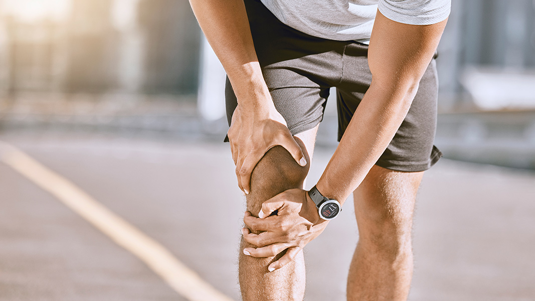 Runner training accident with joint pain, arthritis and tendon problems