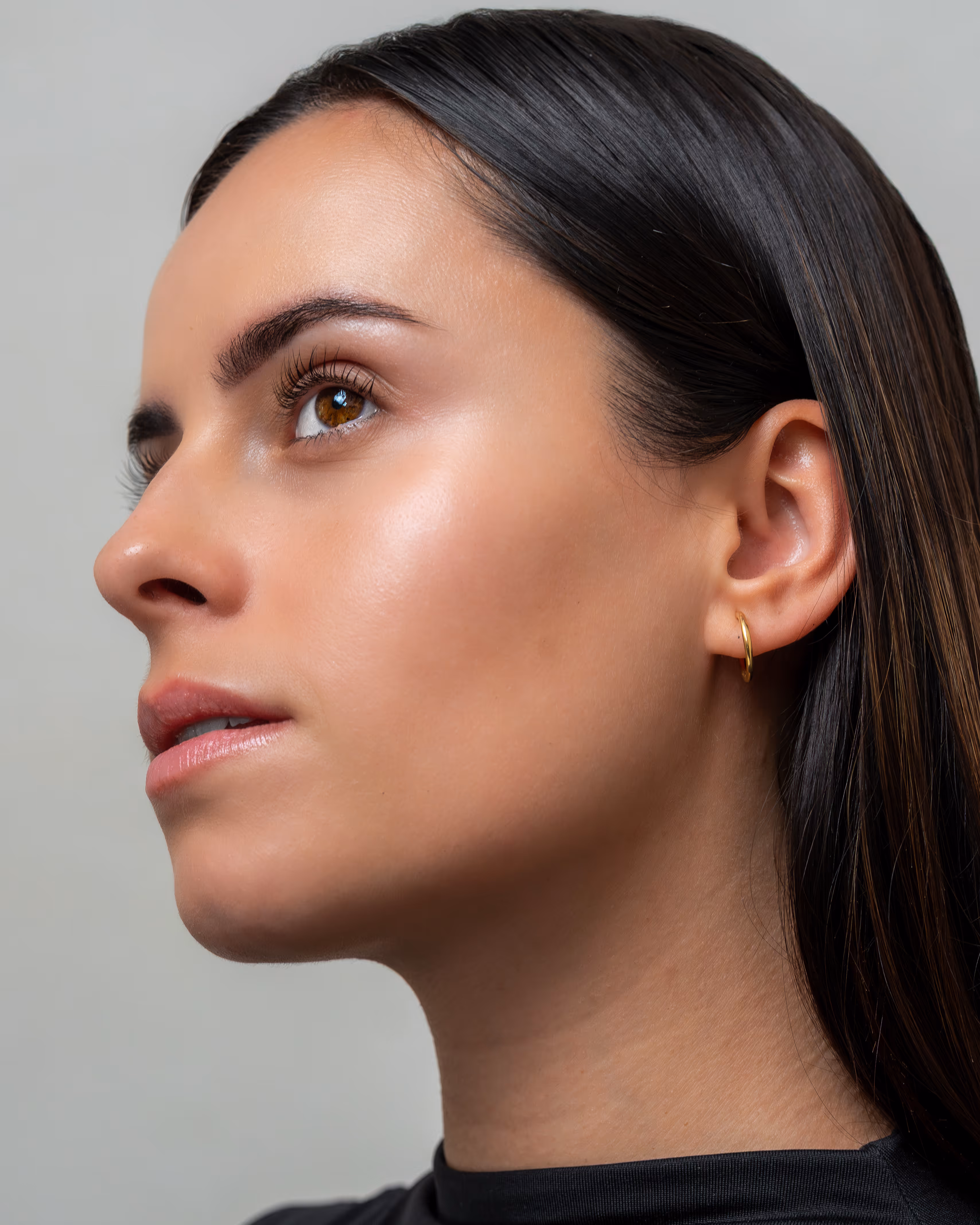 أهمية الترطيب العميق للبشرة بعد جلسات الهيدرافيشل والهيدرا بن