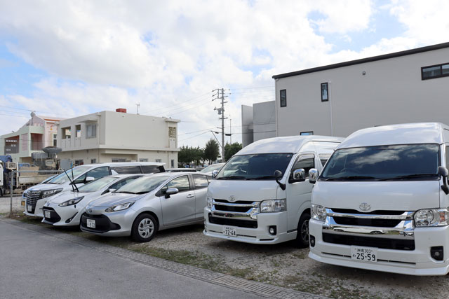 アルファードやヴェルファイアを専門に扱うドラゴンレンタカー様の車両