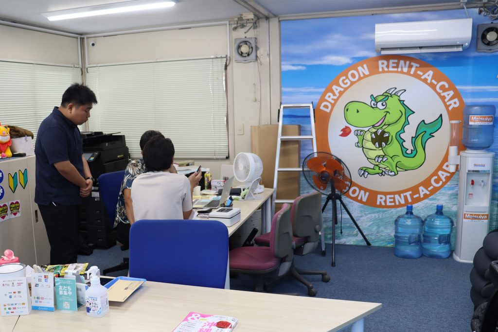 ドラゴンレンタカー様でのREborn操作レクチャーの様子
