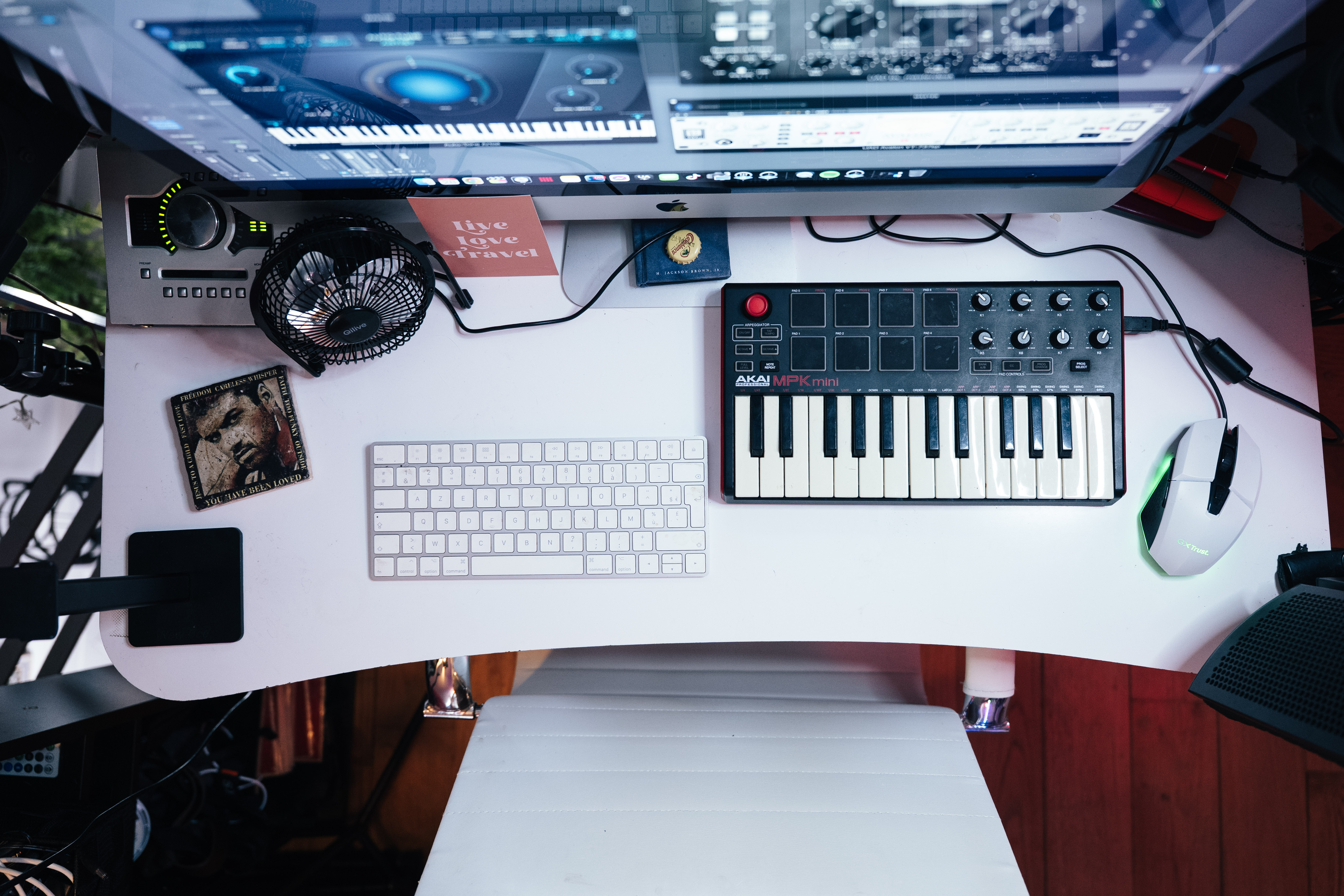 image of soundproof studio room (photography) for a music studio