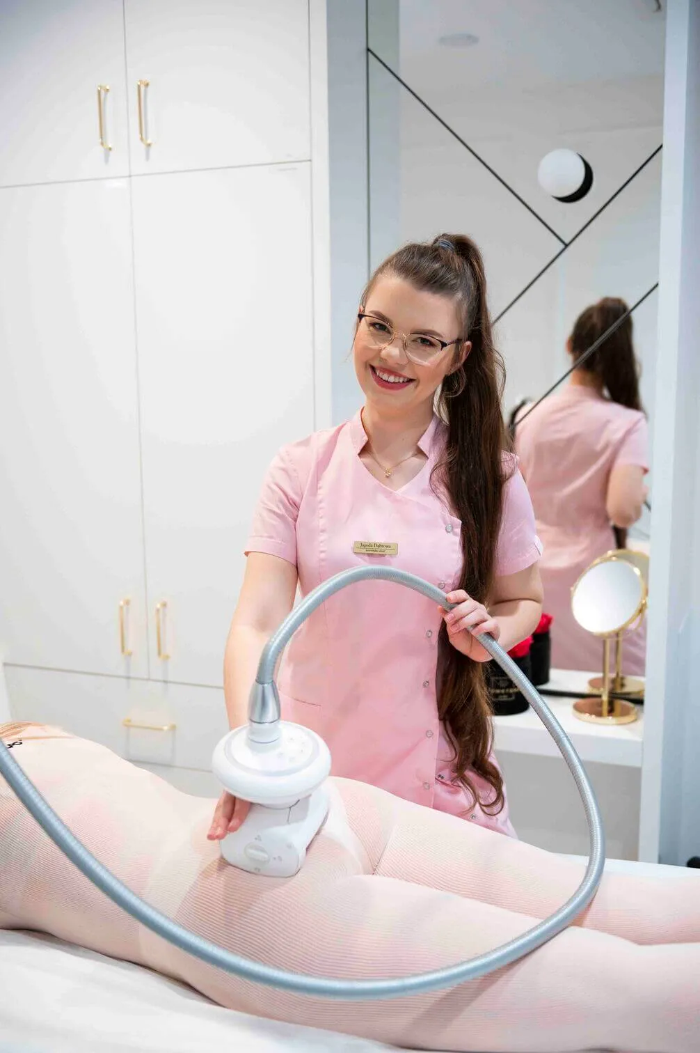 endermologia-zabieg-na-plecy-WOWME-Toruń