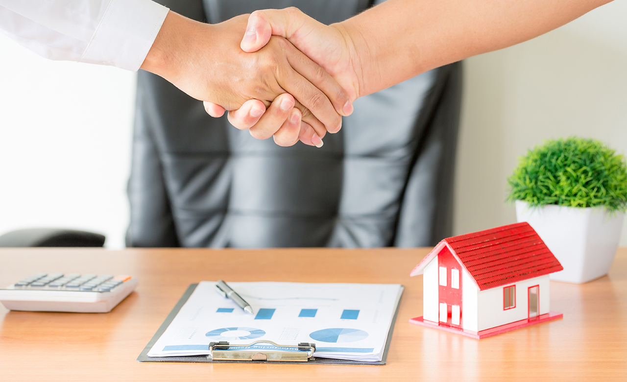 Qui peut vendre son bien en vente interactive immobilière ?
