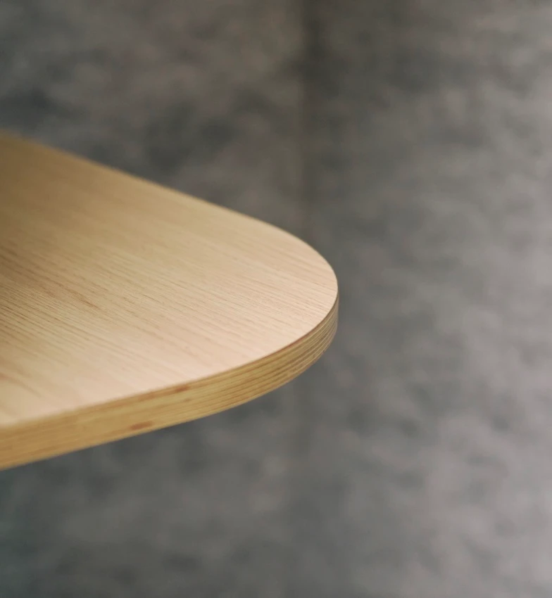 Focus sur la tablette d'une cabine acoustique Island Solo