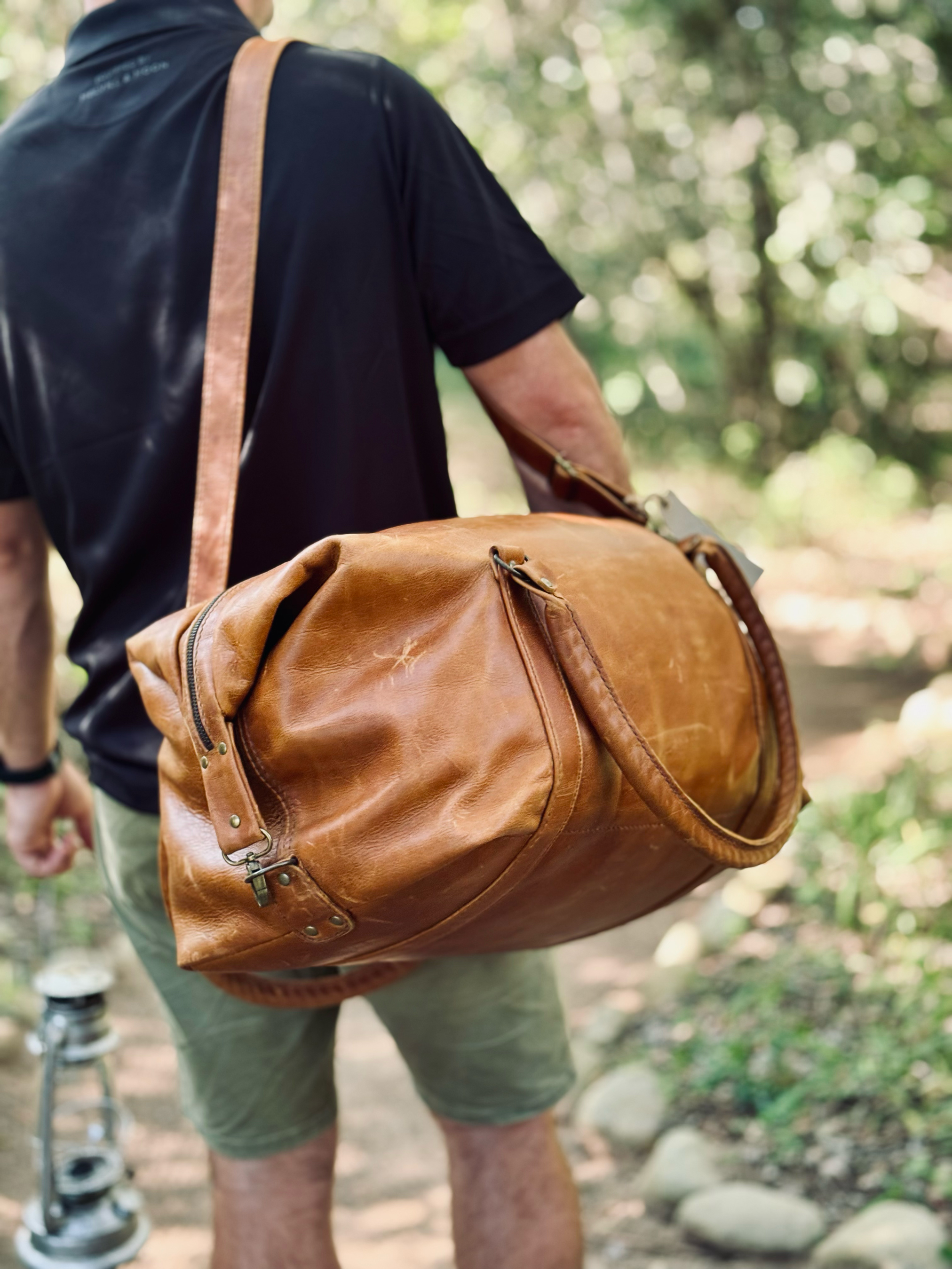Tobacco leather weekender bag handcrafted by Ray Leather Co.