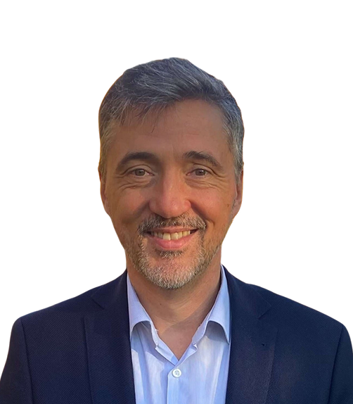 Portrait d’Arnaud Barres, associé cofondateur de Cyber Wargames, entreprise spécialisée dans les serious games de sensibilisation à la cybersécurité.