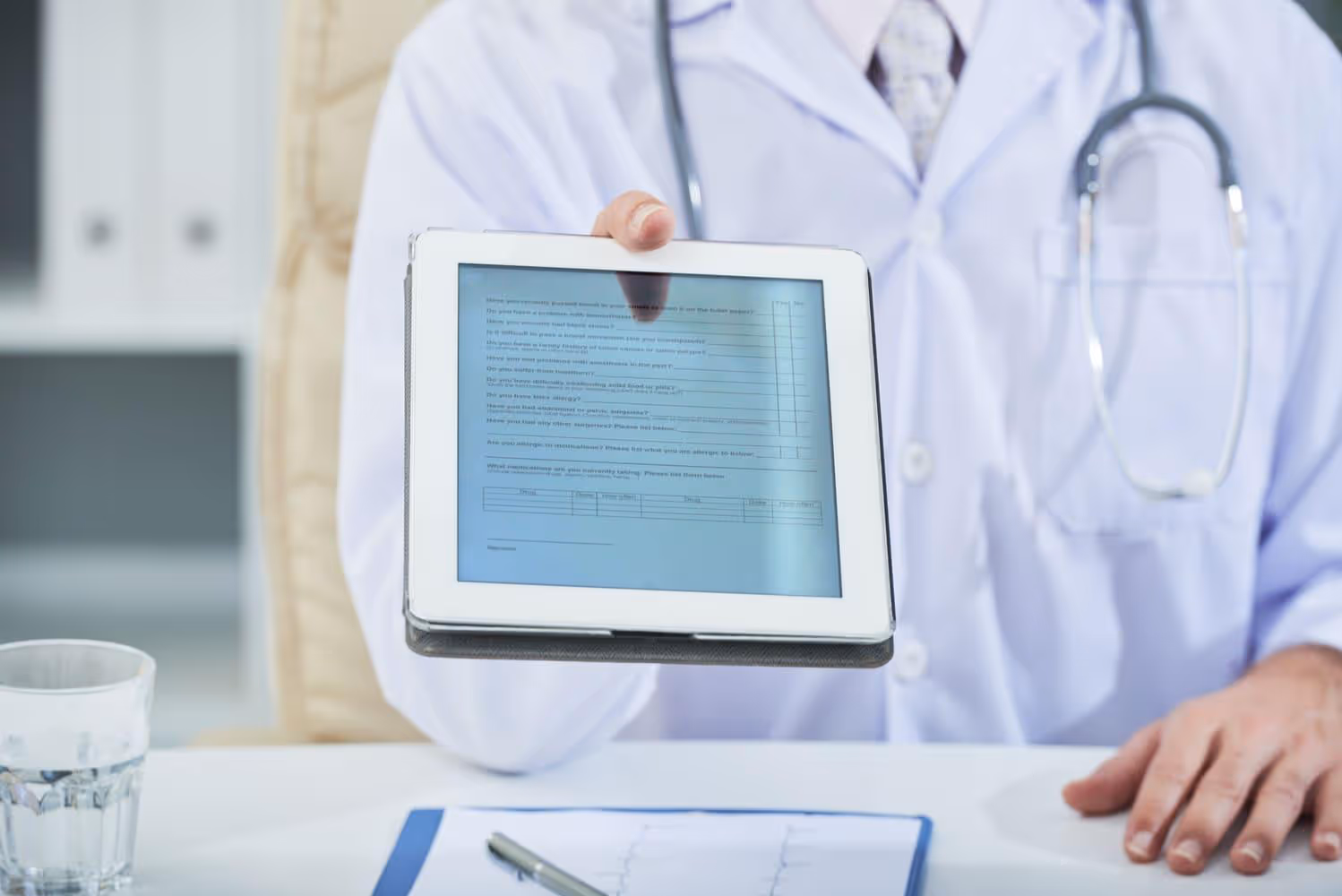 The use of electronic medical records in medicine