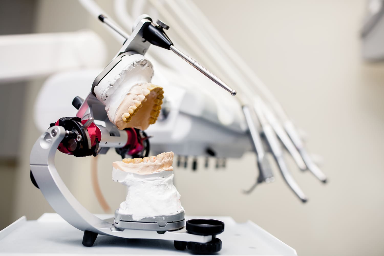 Simulator for dental practices