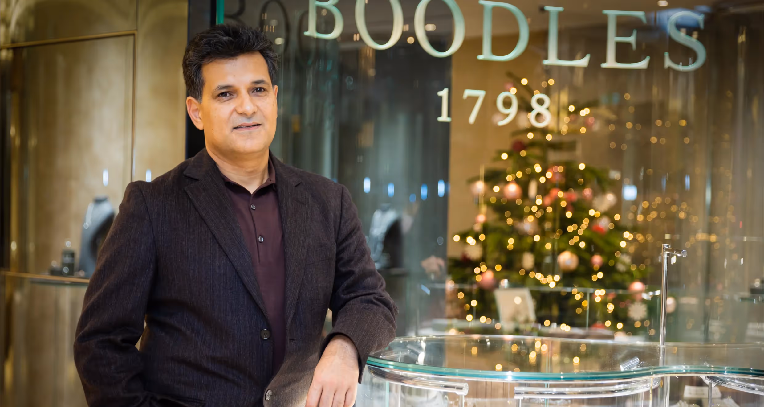 Boodles private event – dental practice owners at DWB VIP luxury case presentation