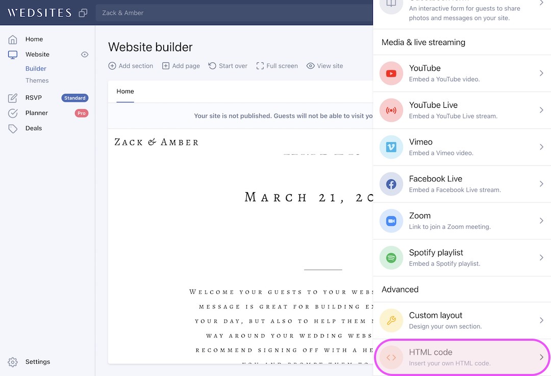 Website builder interface on Wedsites showing a wedding site draft for Zack and Amber dated March 21, with a sidebar offering media, live streaming, and advanced customization options including HTML code insertion.