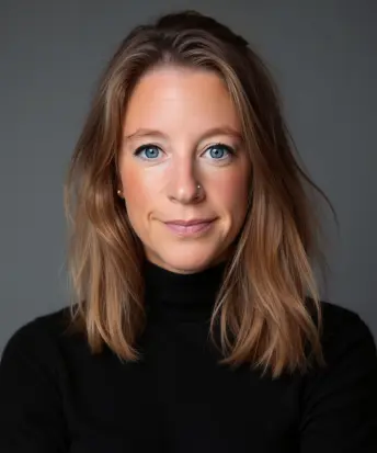 Poppy Mason-Watts - CMO - Threefold Energy