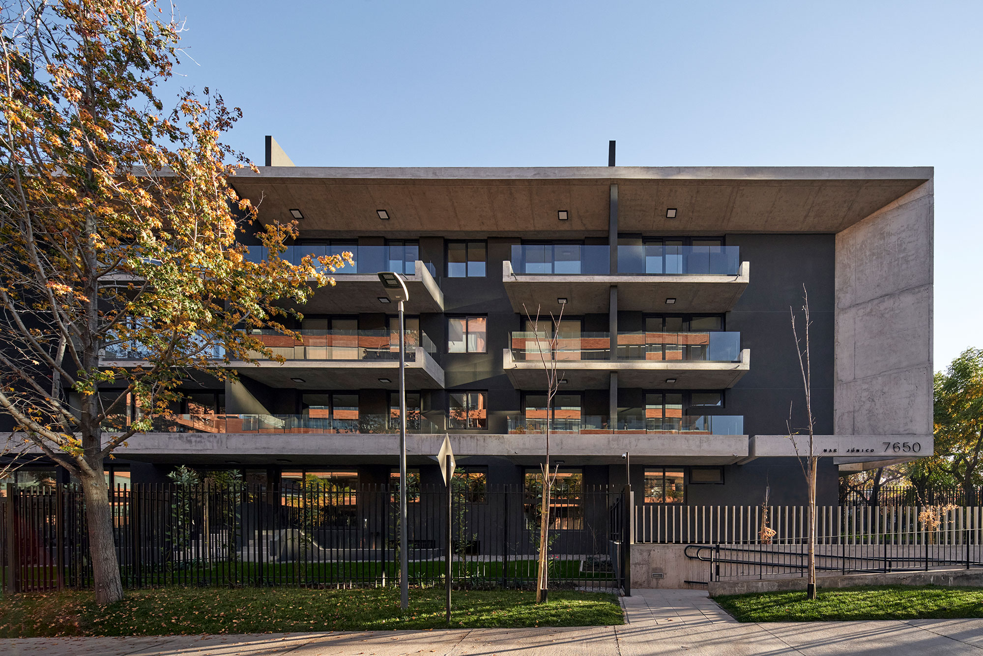 Edificio Mar Jónico