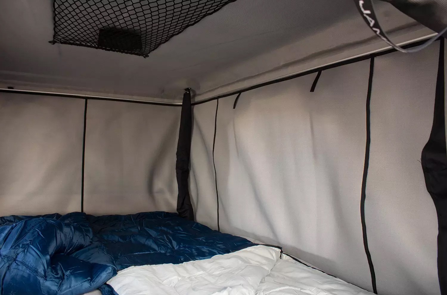 ISOLATION THERMIQUE POUR TENTE DISCOVERY M-L / SPACE / VISION