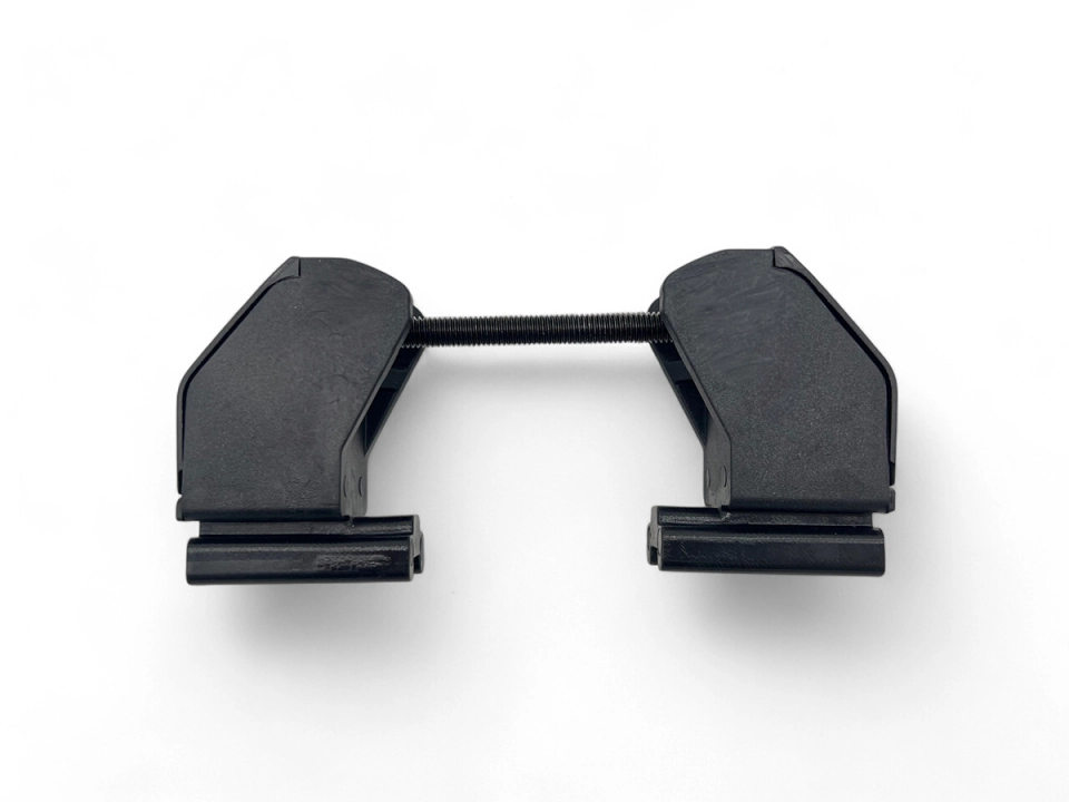 PATTE DE FIXATION 30-85MM EN PLASTIQUE SERRAGE DE LA BARRE DE TOIT PAR PINCEMENT