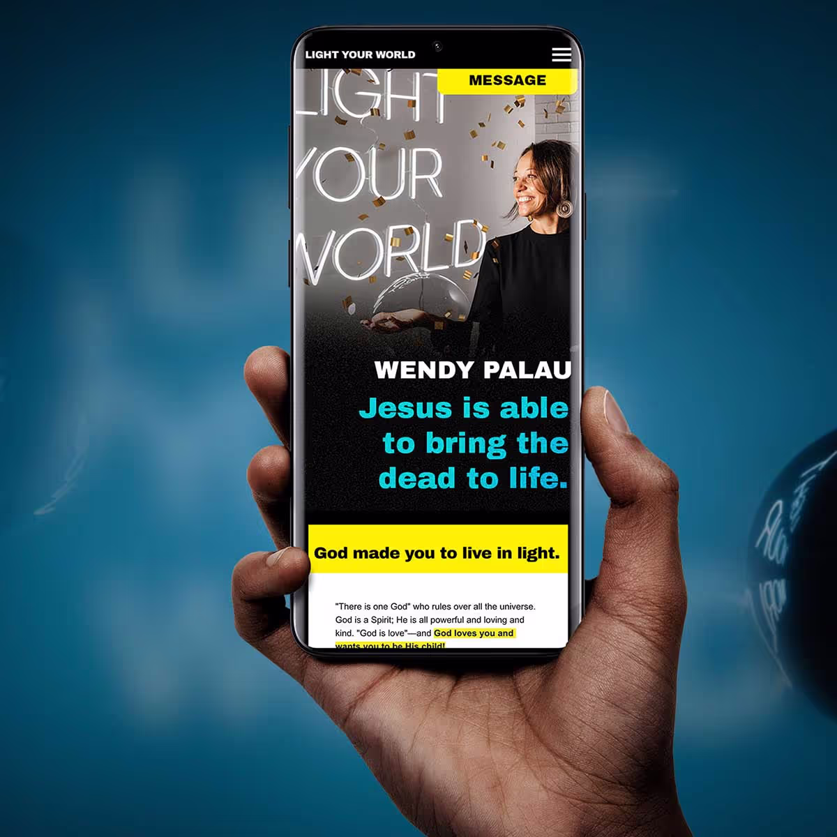 A hand holding a phone with writings from Wendy Palau on it