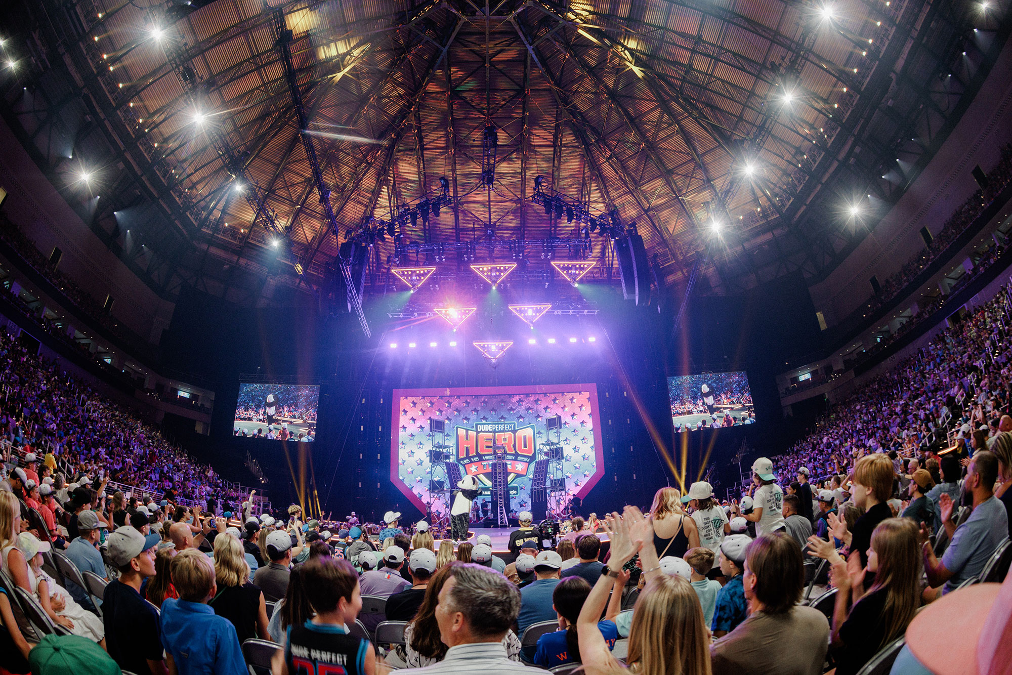 Picture of the Dude Perfect Hero Tour Wide Angle Arena