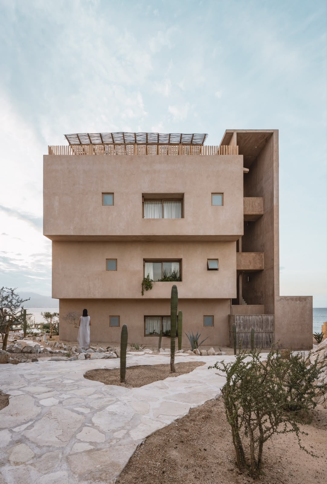 image of amina´s walls
