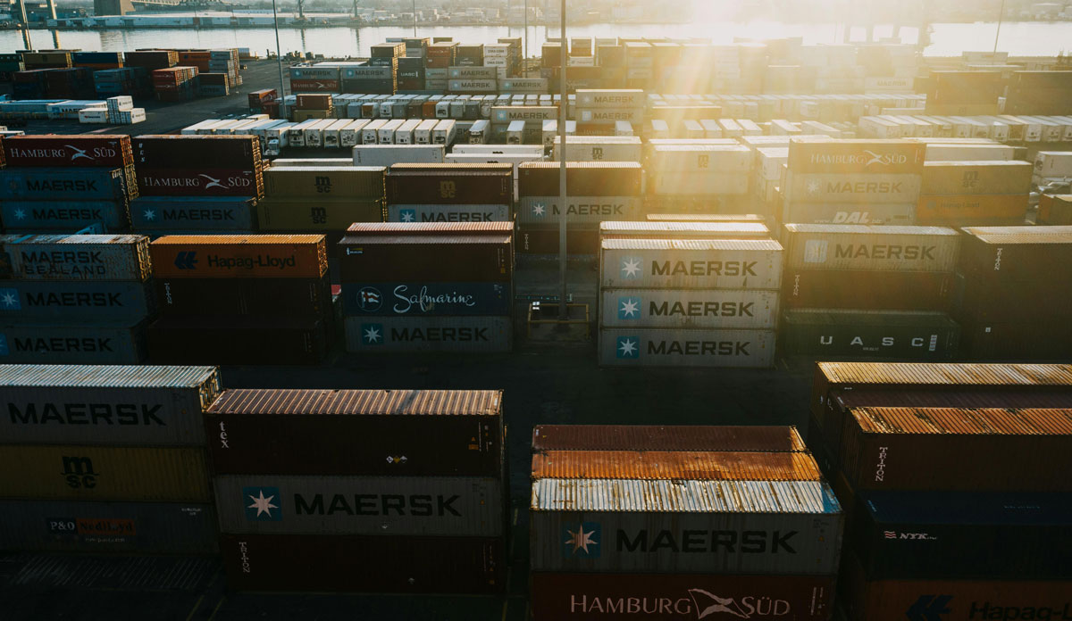 Understanding the Difference Between Sourcing and Procurement