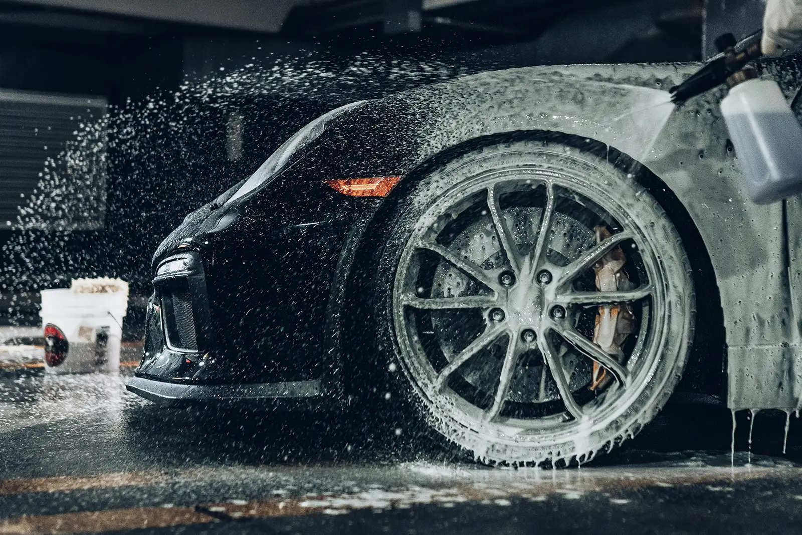 DIY Wash & Detailing Bay