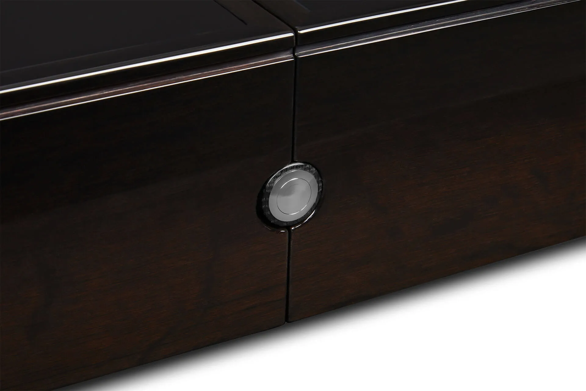 BIT 5000-year-old fossilised black oak box