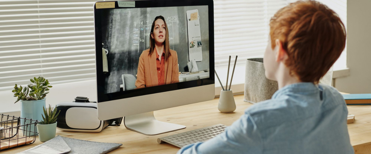 Why you should try an online tutor for your kids.png