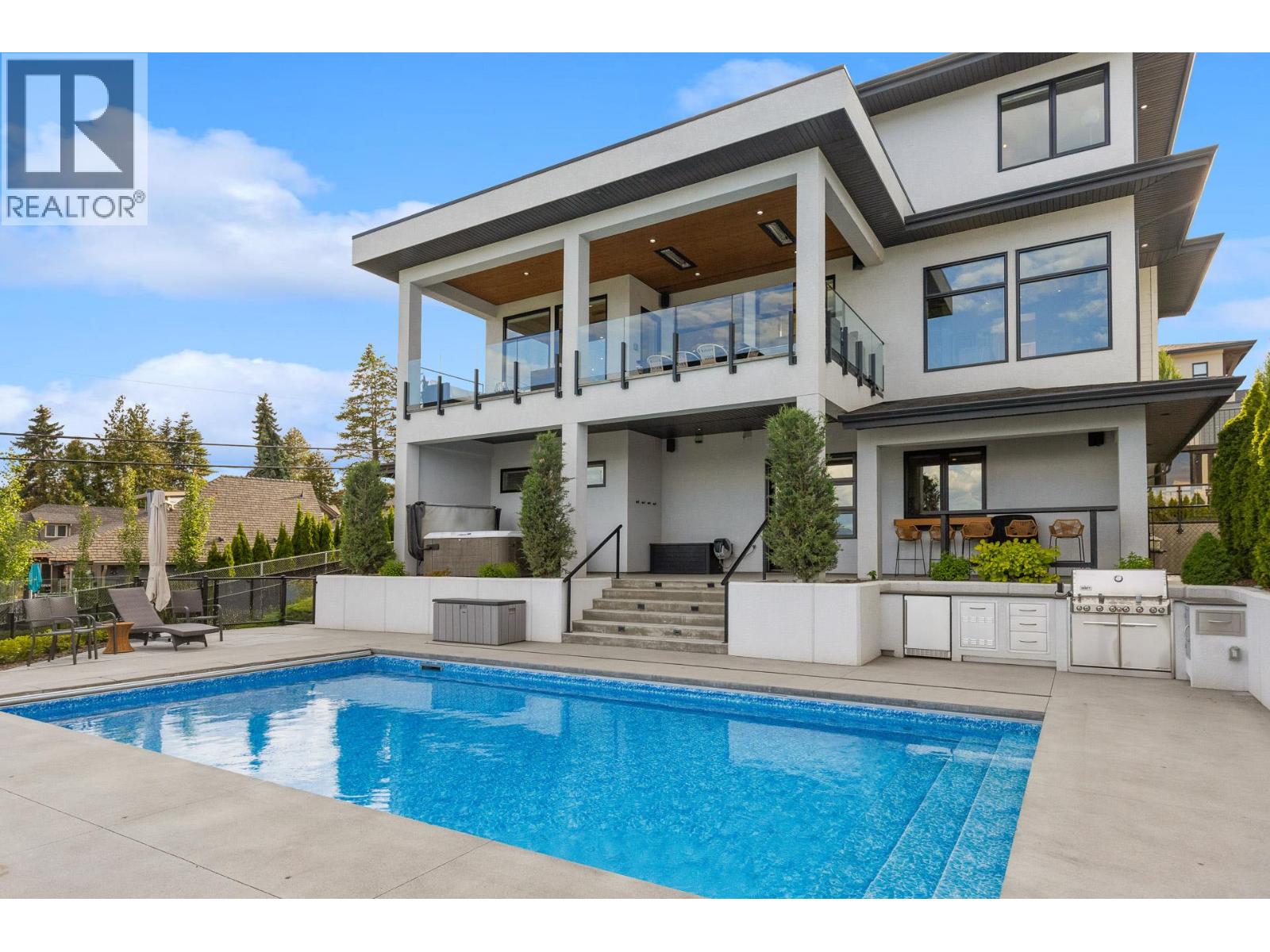 695 Lake Court