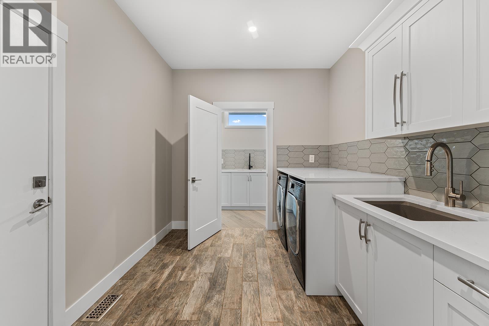 2122 Tramonto Court