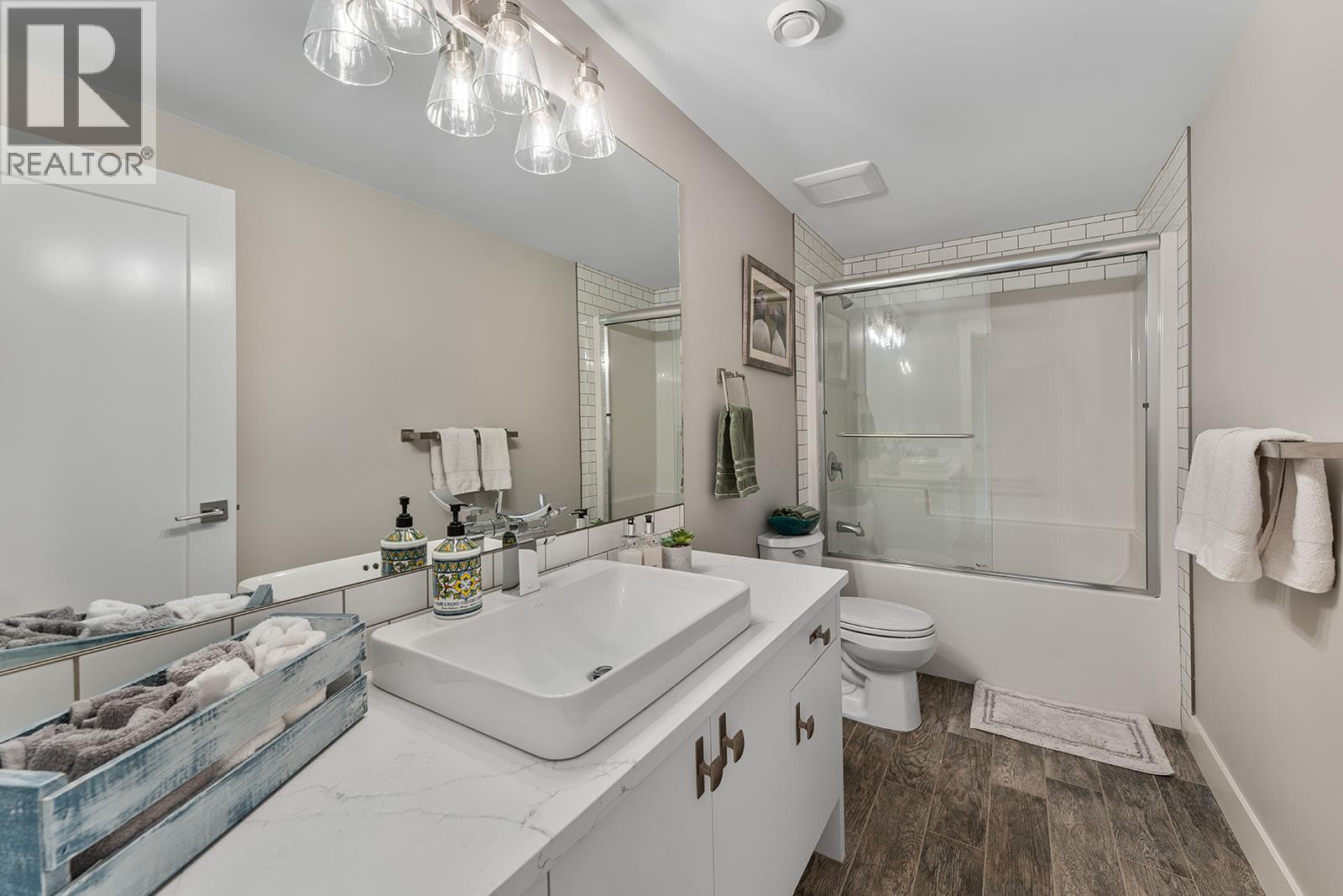 2122 Tramonto Court