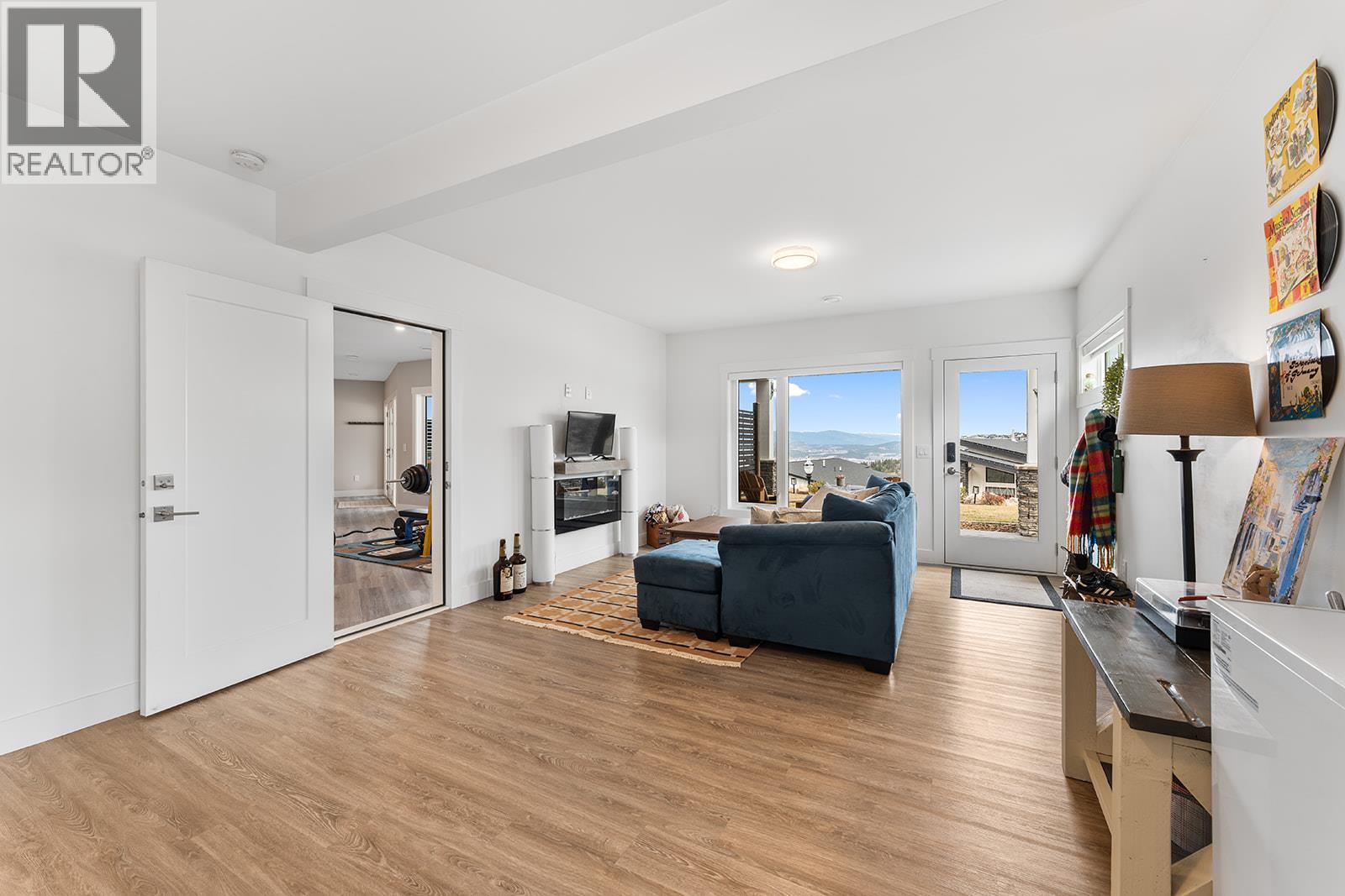 2122 Tramonto Court
