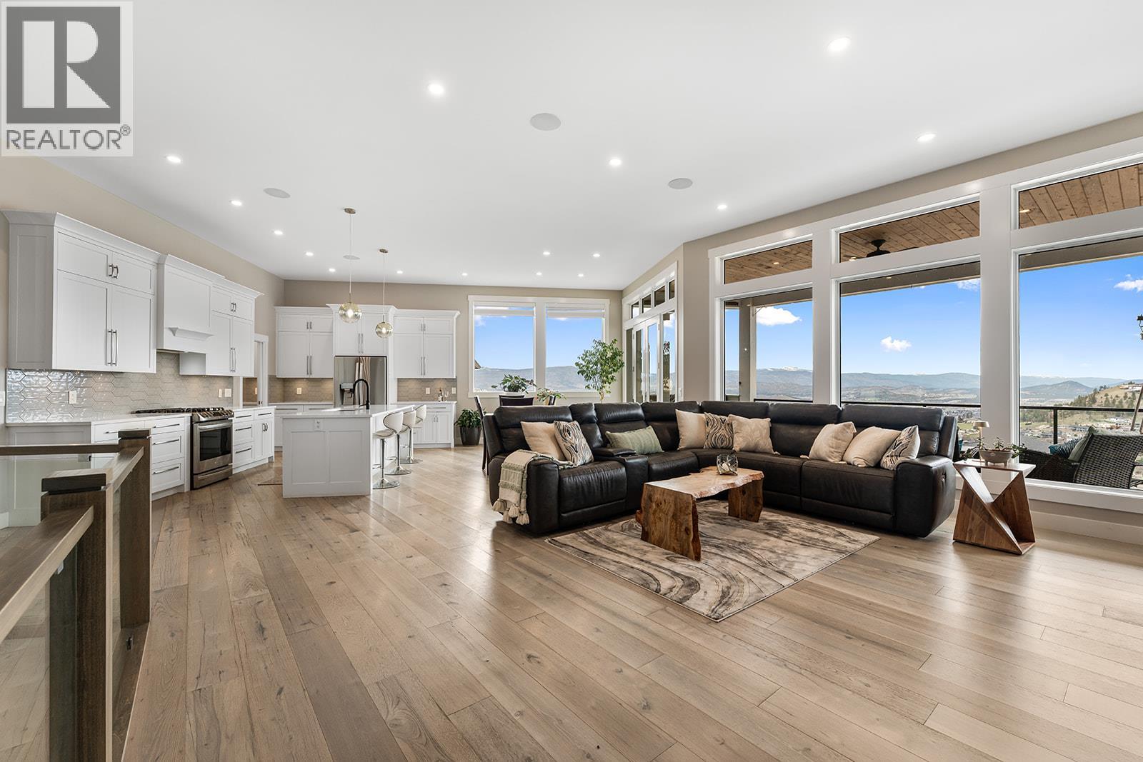 2122 Tramonto Court