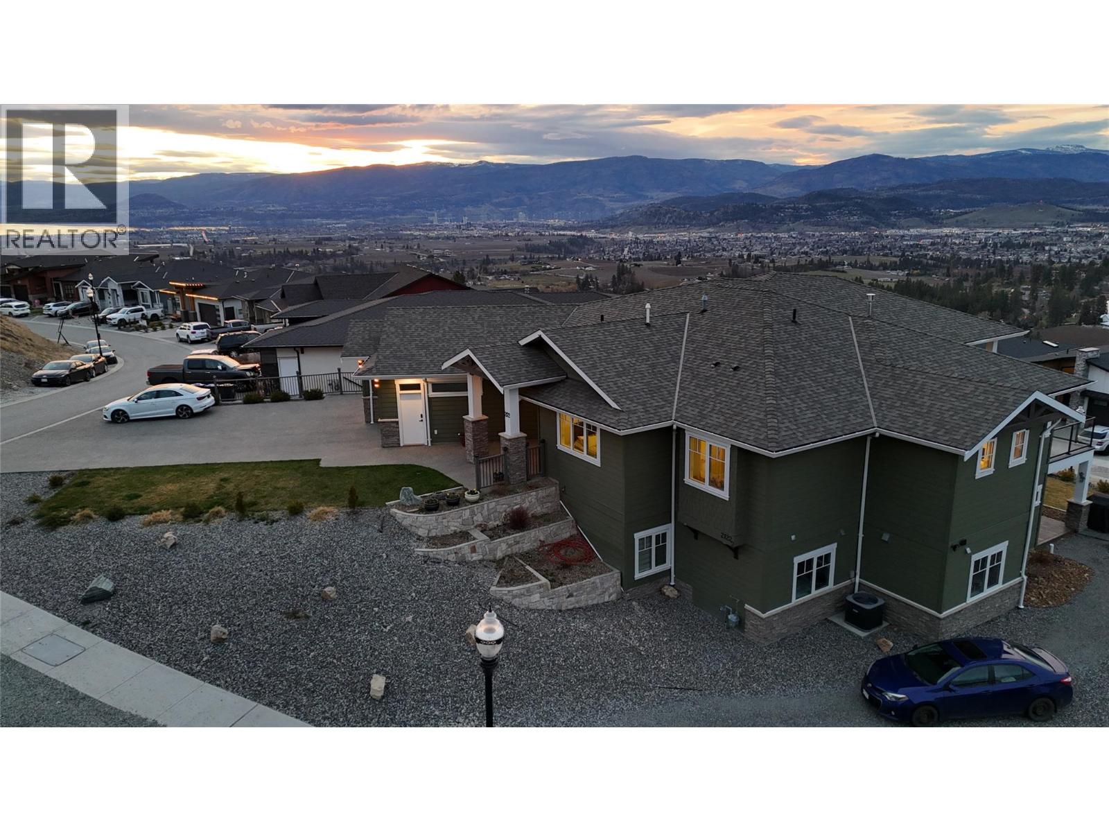 2122 Tramonto Court