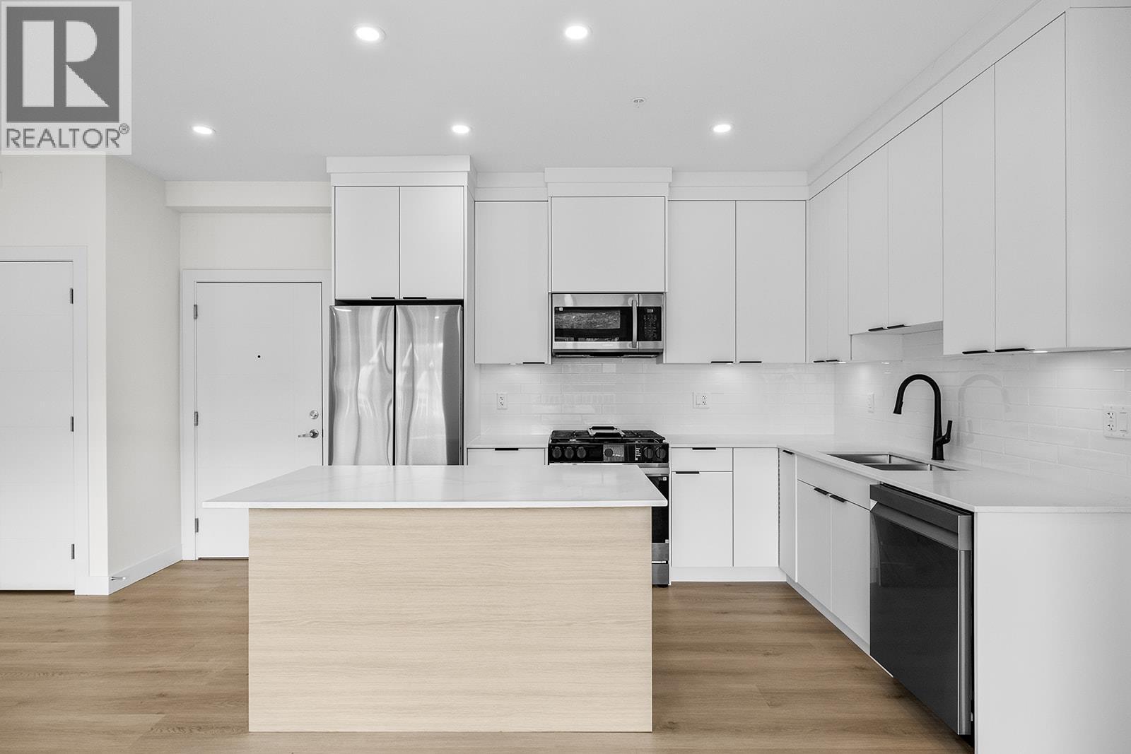 5300 Main Street Unit# 202
