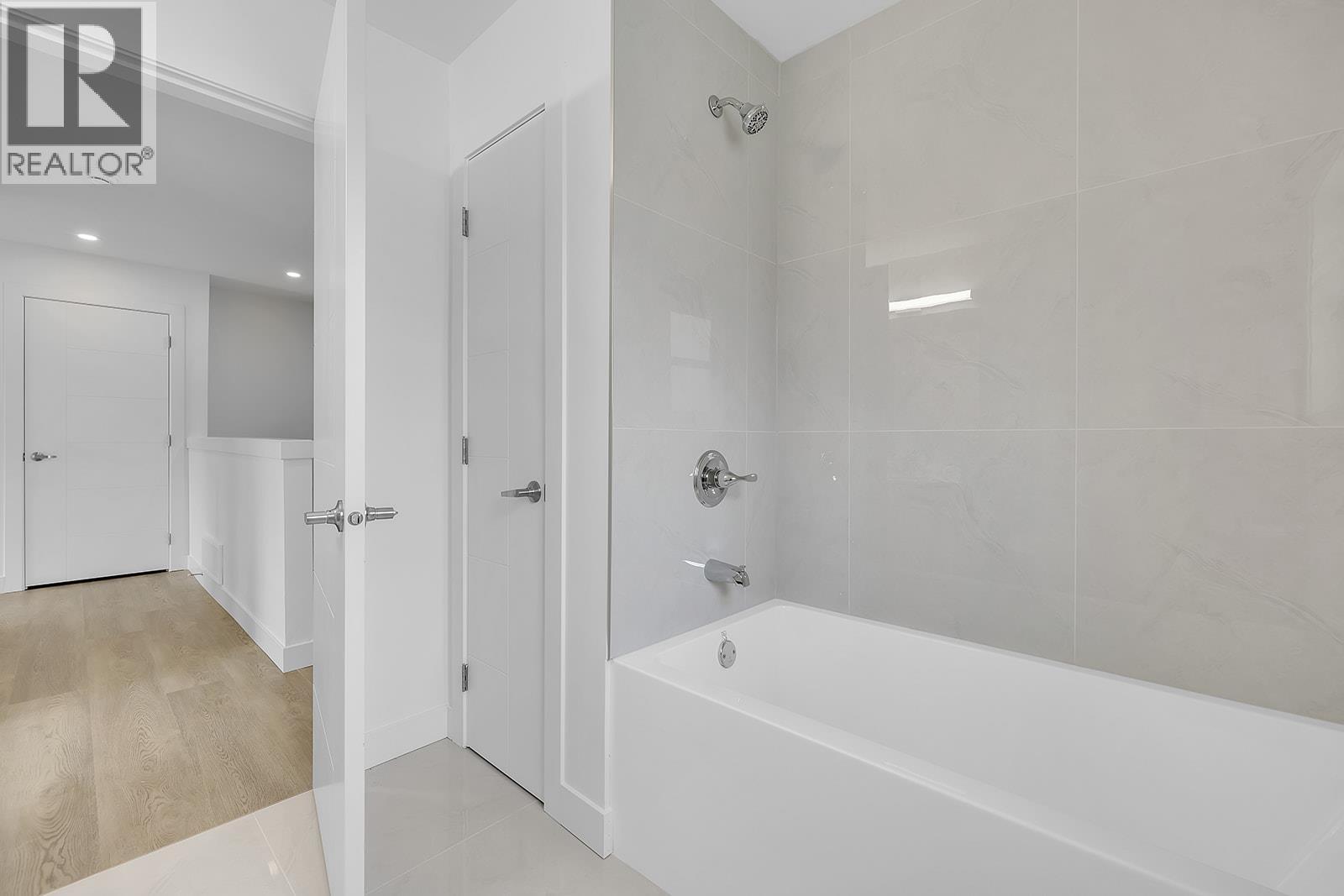 5300 Main Street Unit# 124