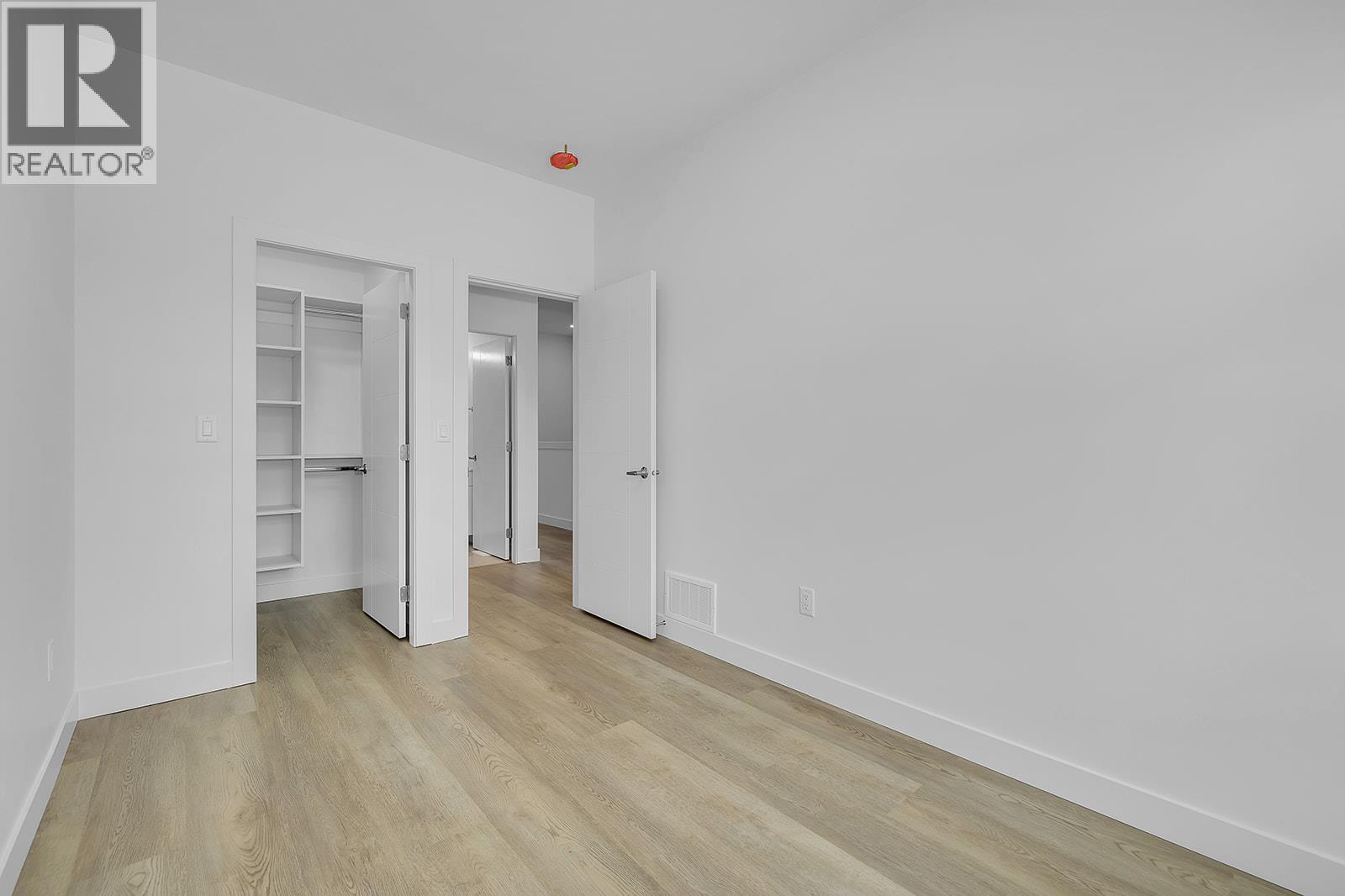 5300 Main Street Unit# 121