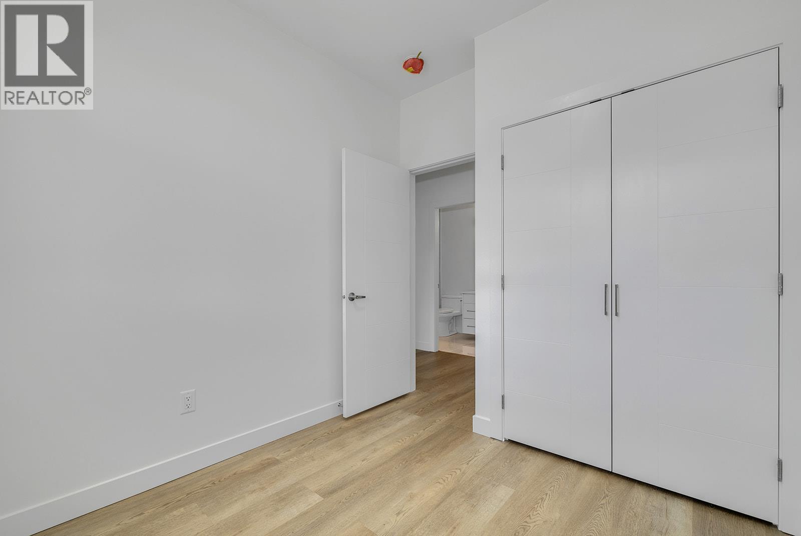 5300 Main Street Unit# 121