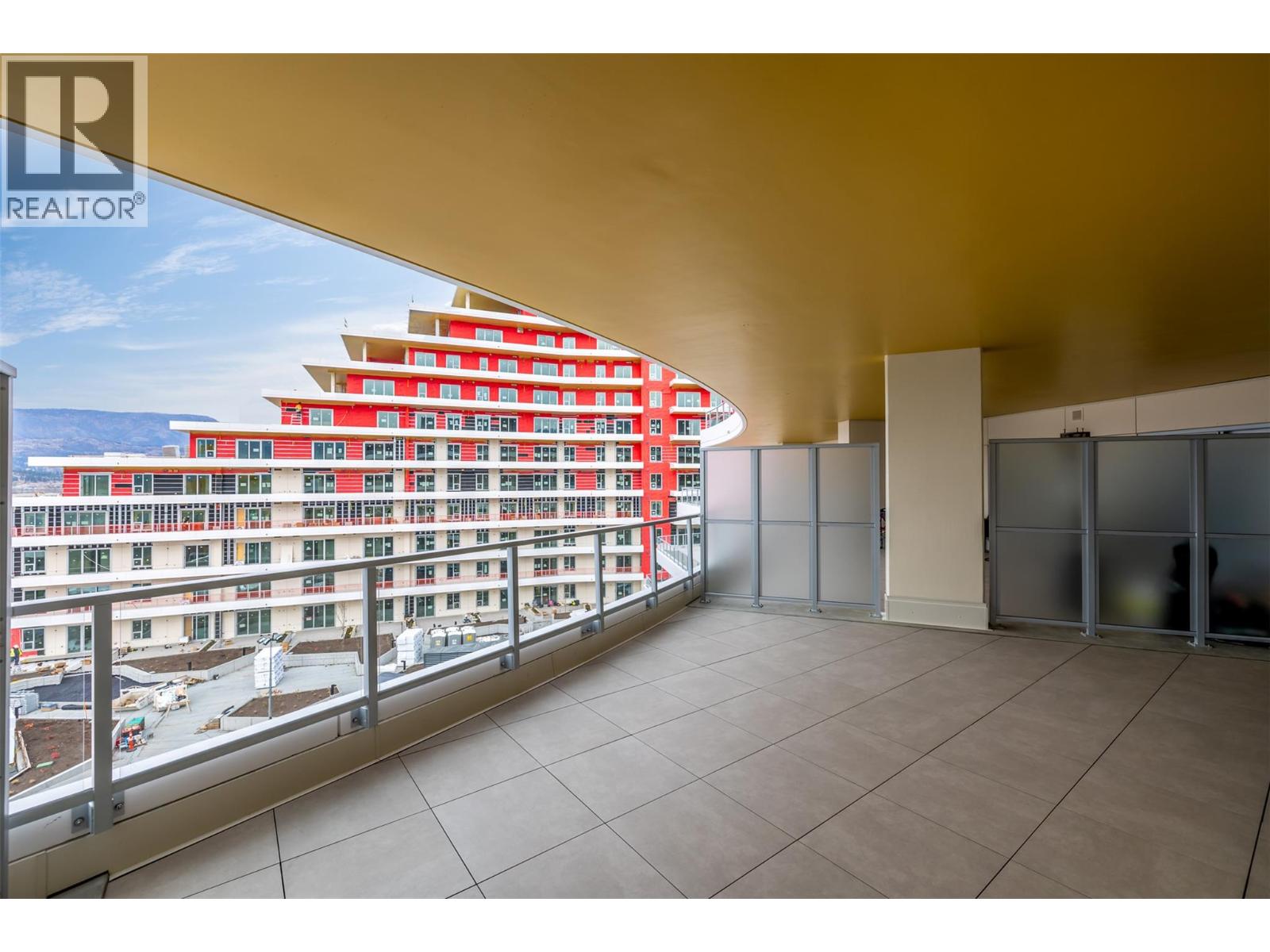 3340 Lakeshore Road Unit# 802