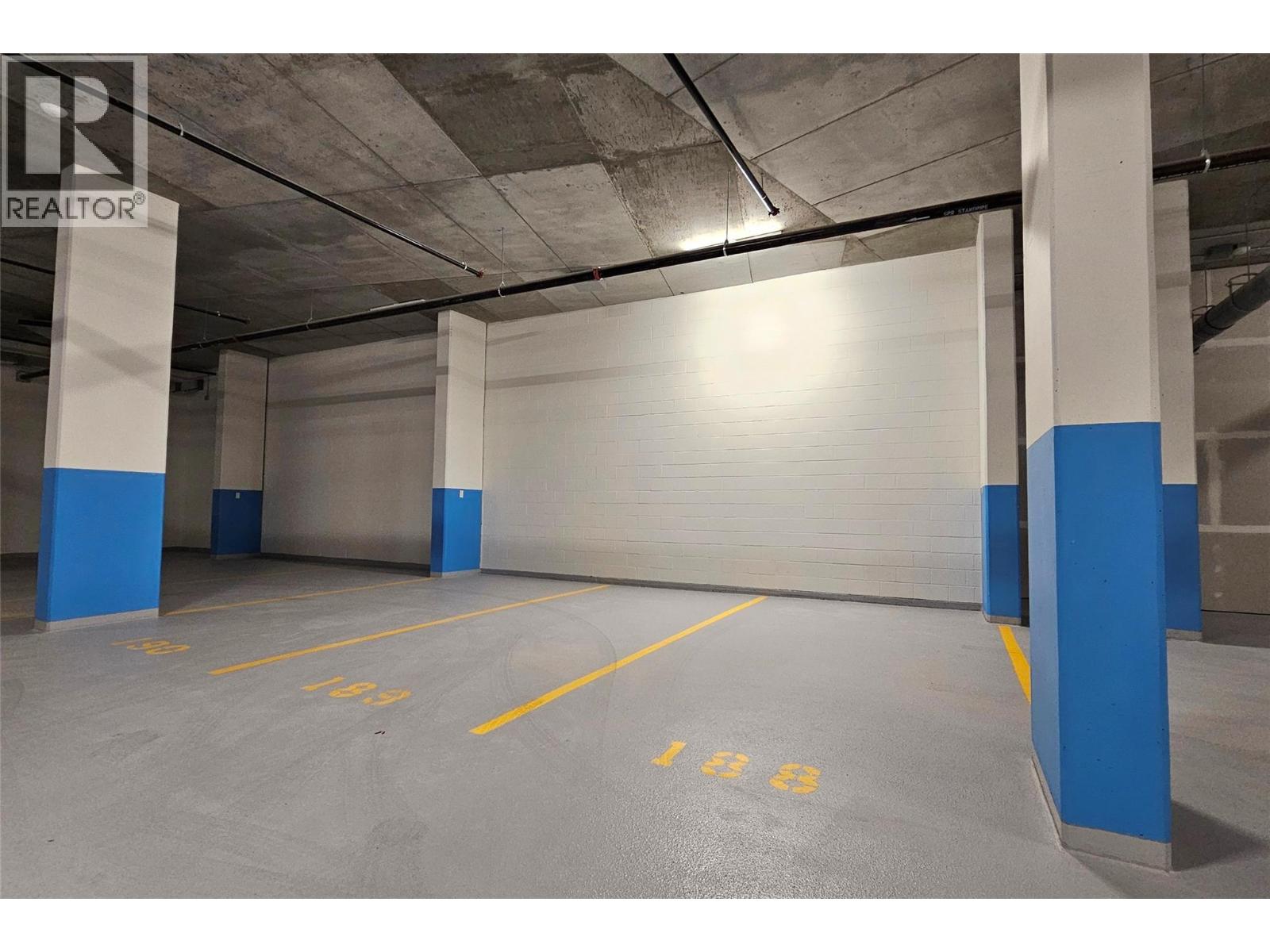 3340 Lakeshore Road Unit# 802