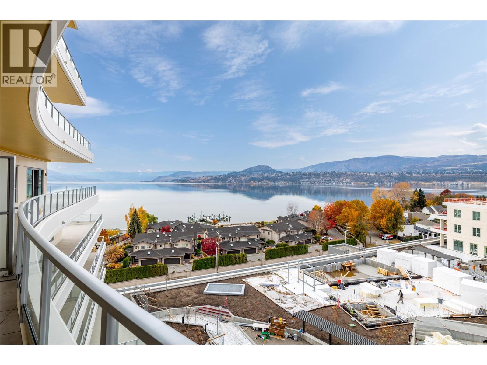 3340 Lakeshore Road Unit# 802