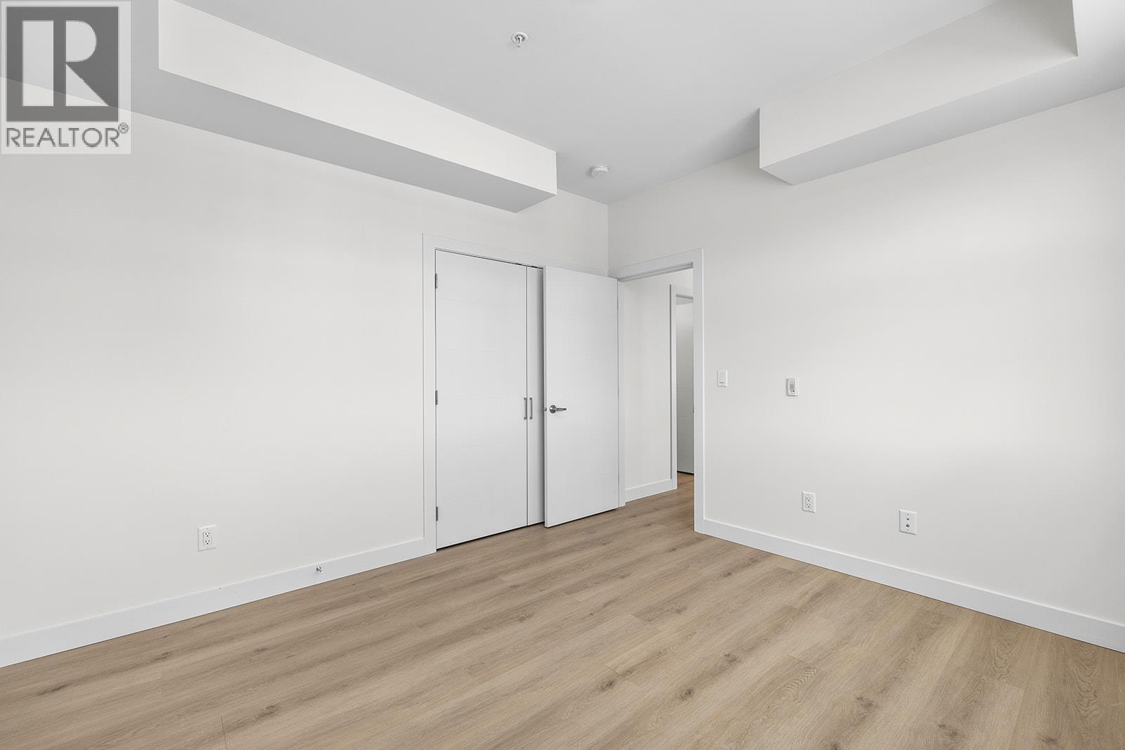 5300 Main Street Unit# 203