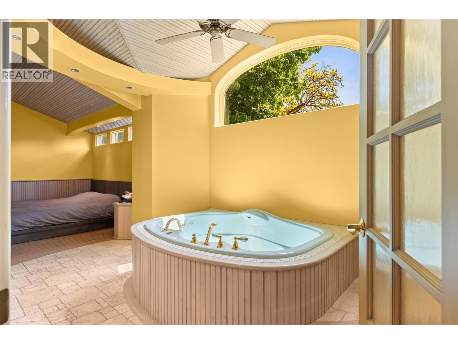 379 Collett Road Unit# 1