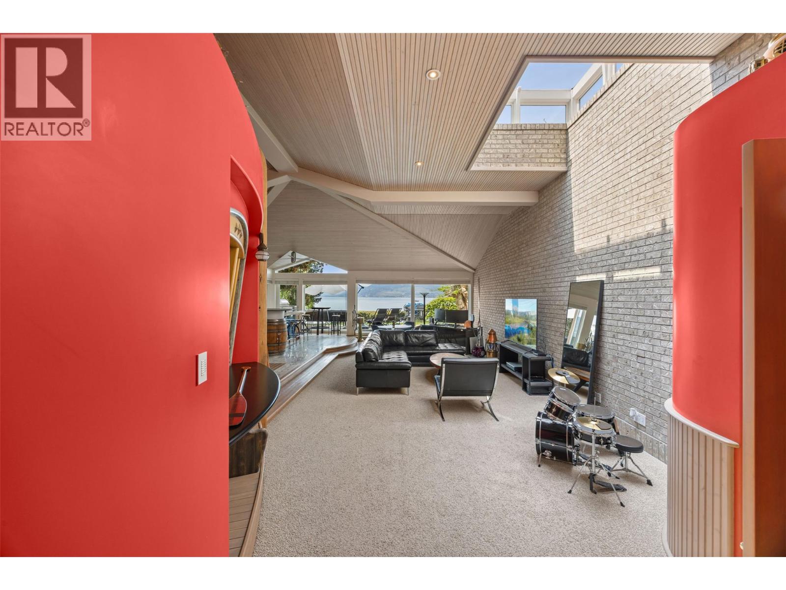 379 Collett Road Unit# 1