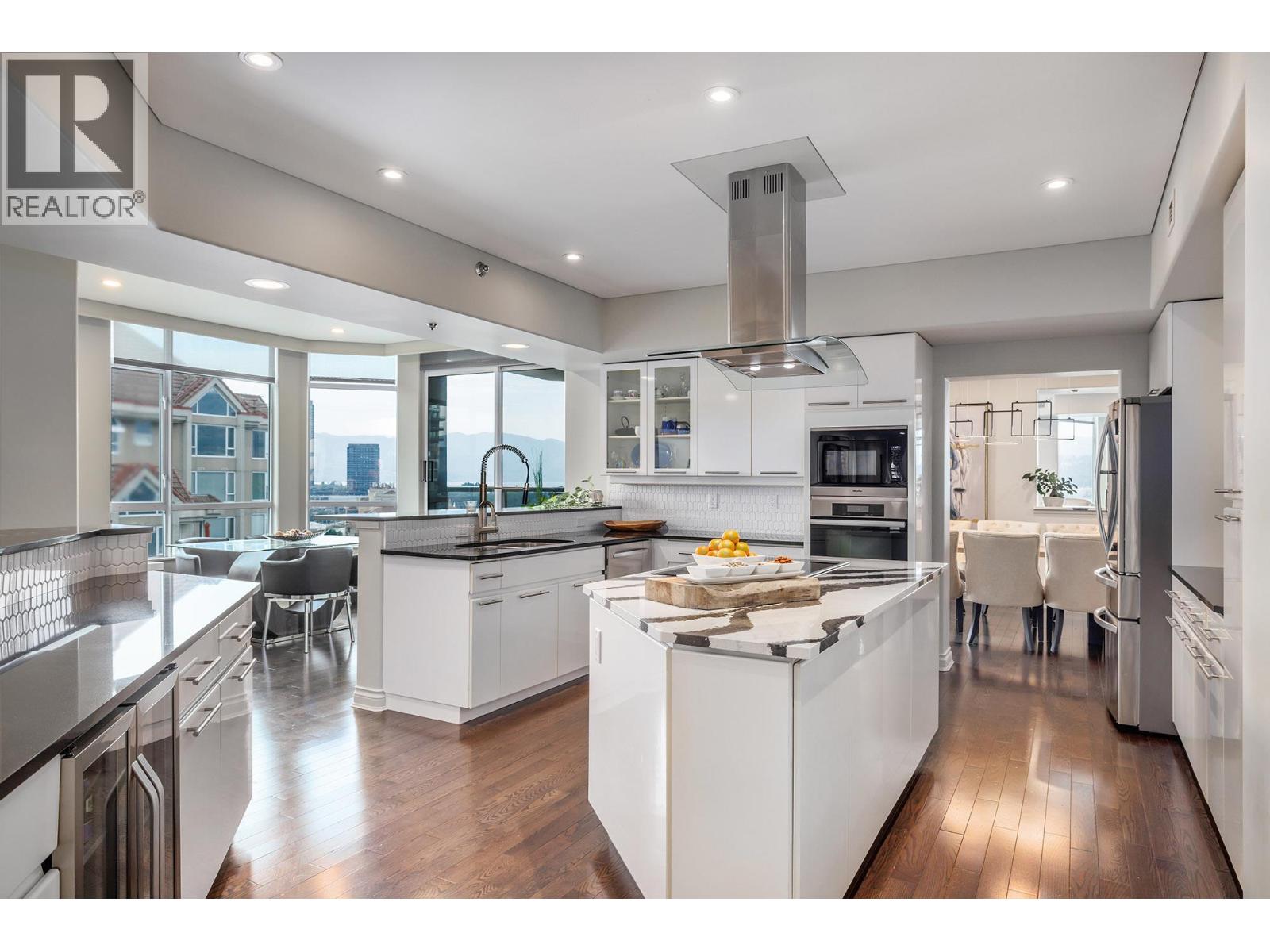 1152 Sunset Drive Unit# 1601