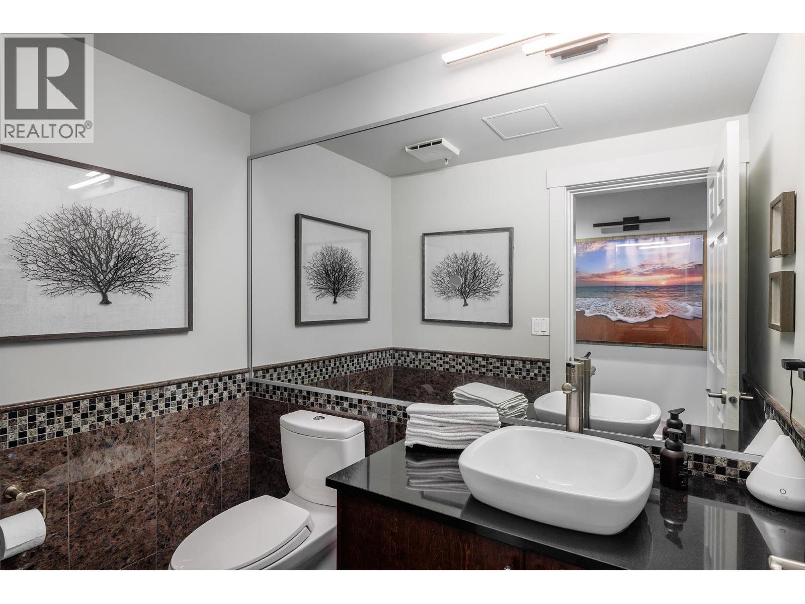 1152 Sunset Drive Unit# 1601