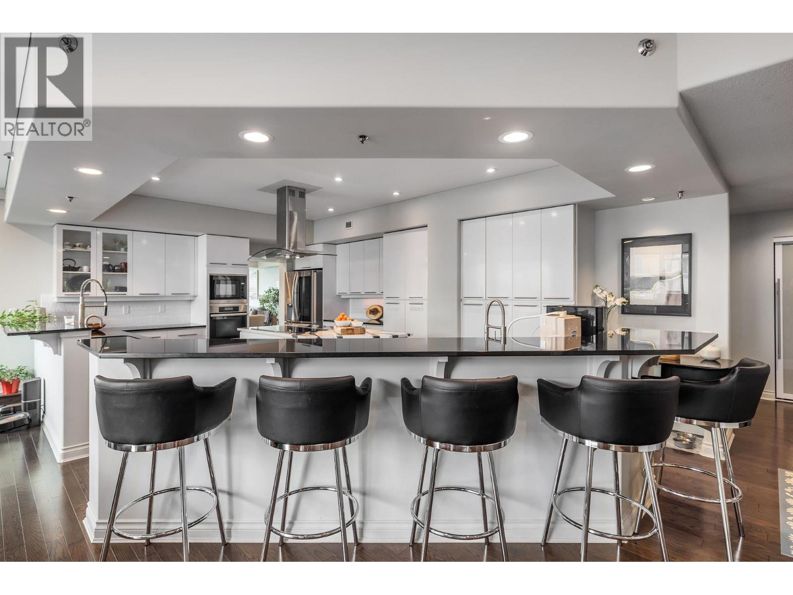 1152 Sunset Drive Unit# 1601