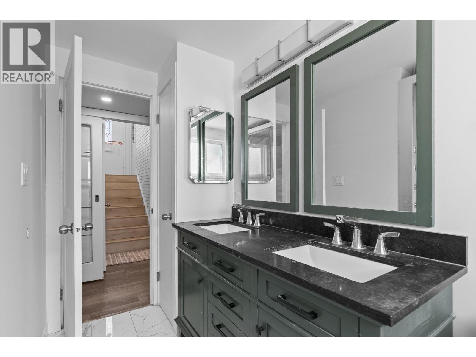 2618 Thacker Drive