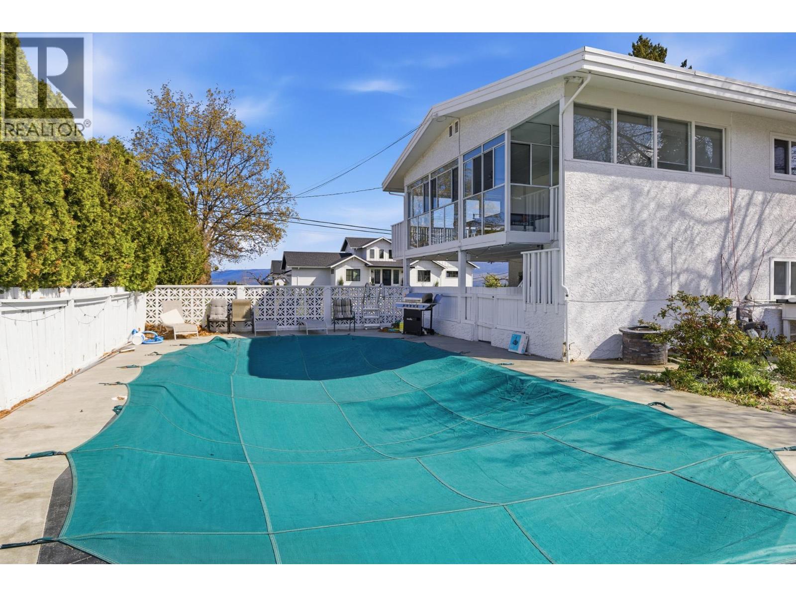 2618 Thacker Drive
