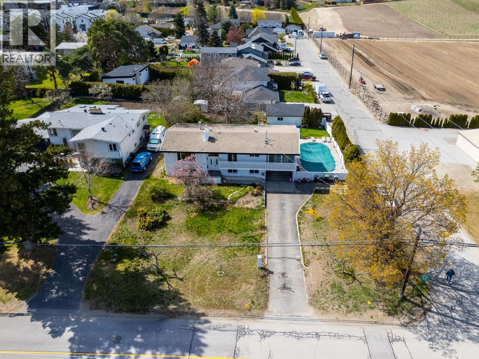 2618 Thacker Drive
