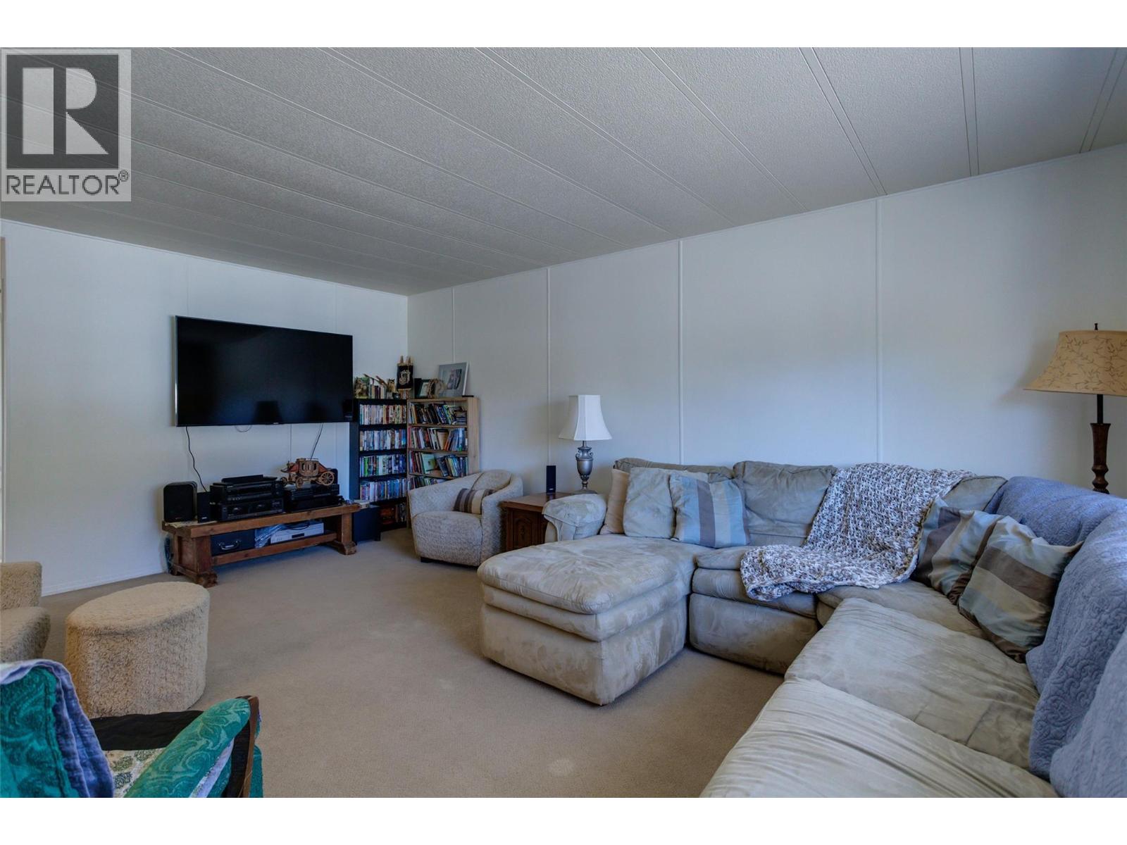 1860 Boucherie Road Unit# 71