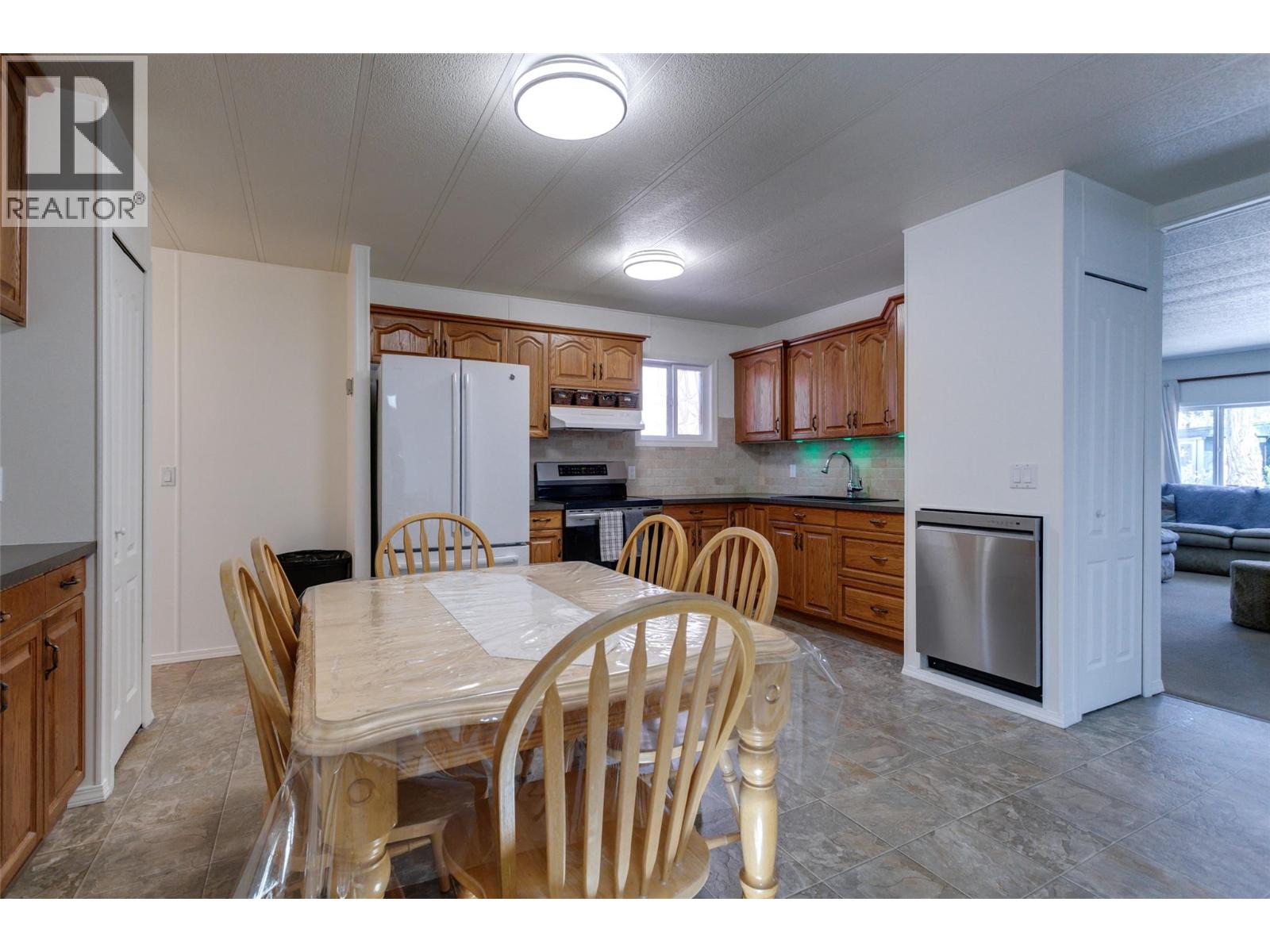 1860 Boucherie Road Unit# 71